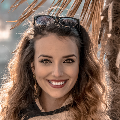 Luisa R.